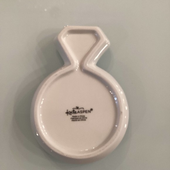 Kate Aspen Blue and White Ring Dish - Picture 2 of 2